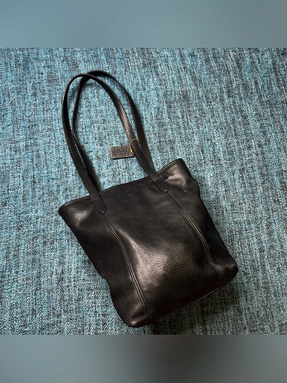 Vintage Coach Legacy Lunch Bucket Tote Shoulder Bag in Black Leather 9077